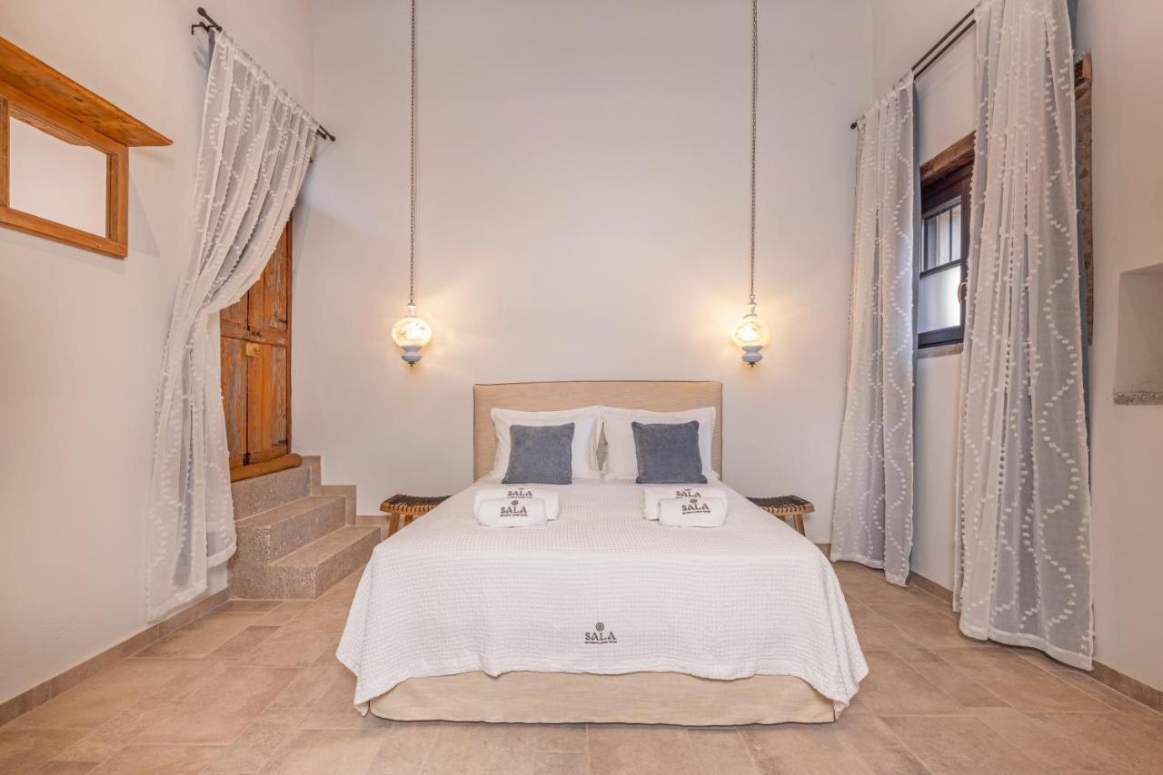 Sala Historical Luxury Suites Rhodes City Luaran gambar